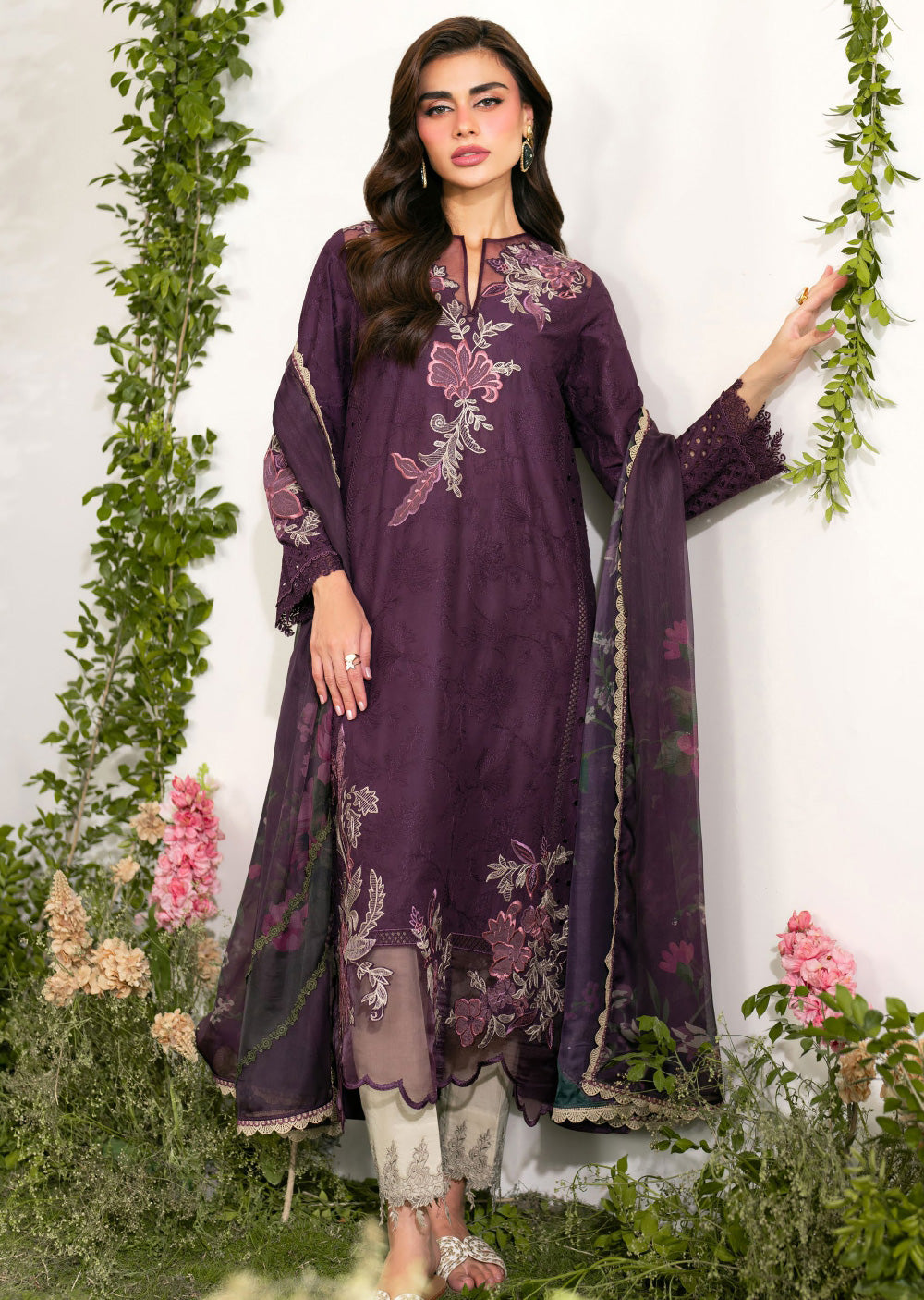 IFE-03 Iznik Festive Edition 2025