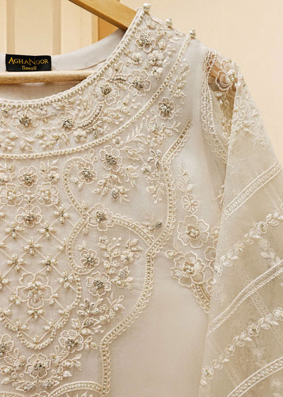 S109230 - Readymade -Pure Organza Embroidered Suit by Agha Noor 2024 - Memsaab Online