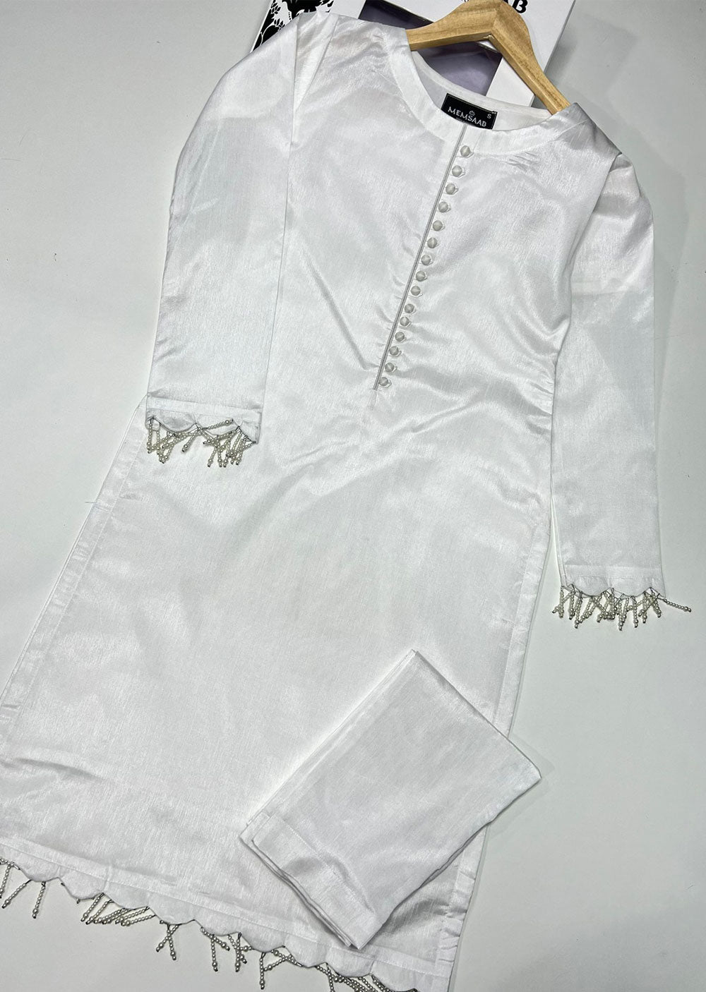 HK233 Saha - White Readymade Raw Silk Suit - Memsaab Online