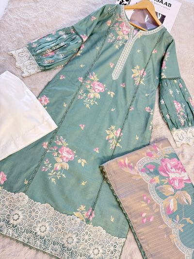 IFE-UE-453-Iznik Printed Lawn Edition 2025 - Memsaab Online