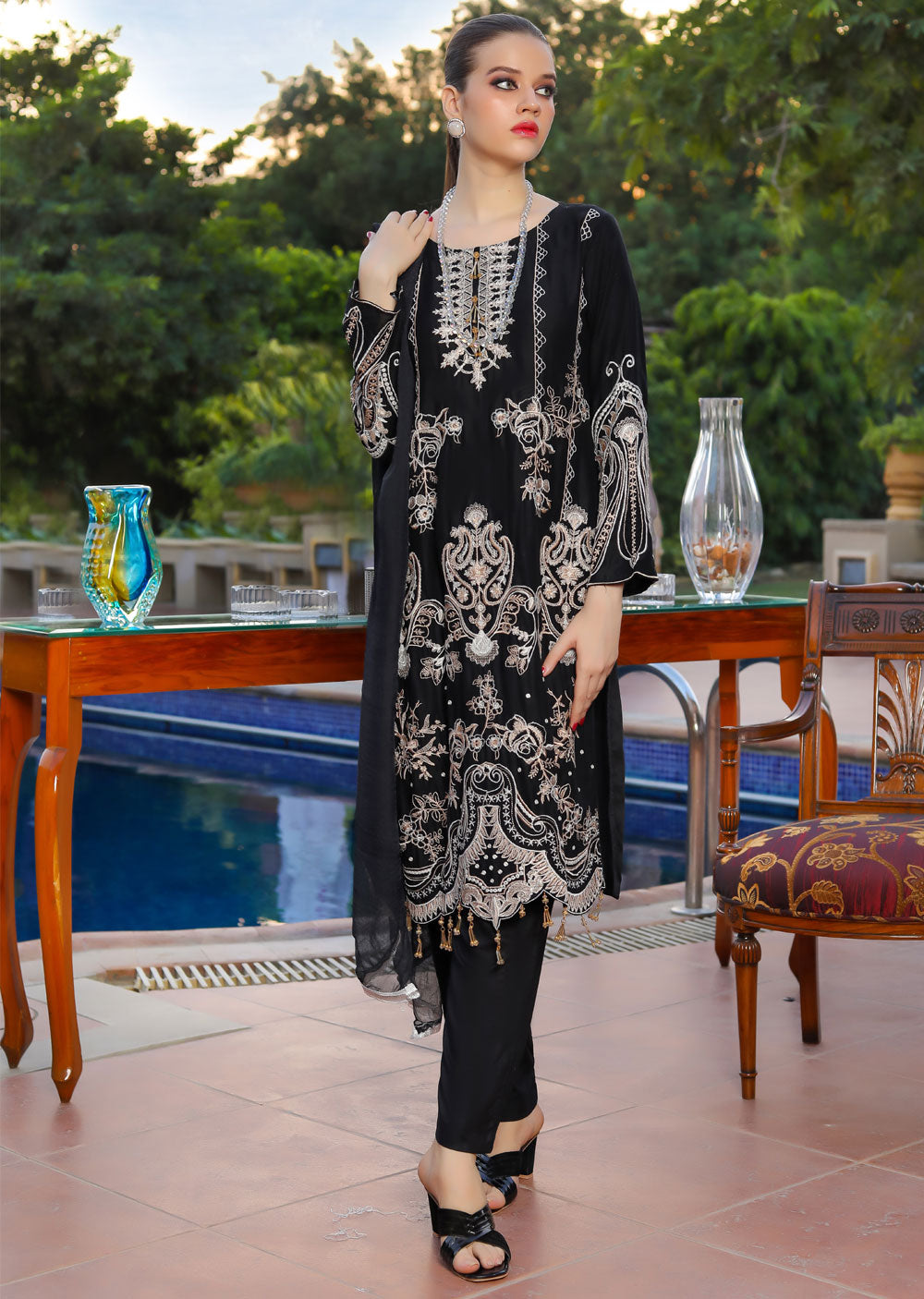 HK207 Rida Readymade Black Linen Suit - Memsaab Online