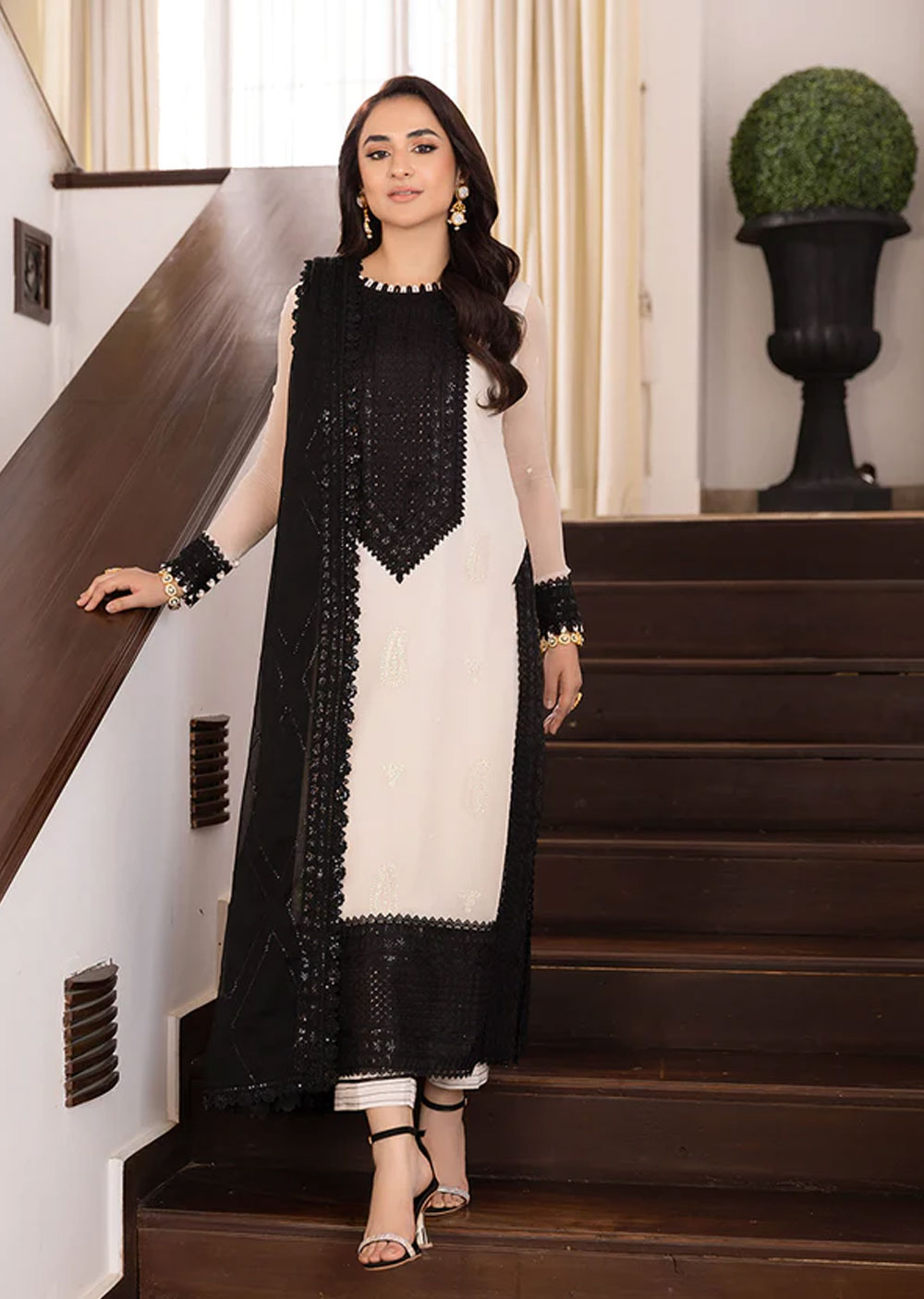 AJSM-39-R - Readymade - Maahru, Noorie & Meerub Collection 2023 - Memsaab Online