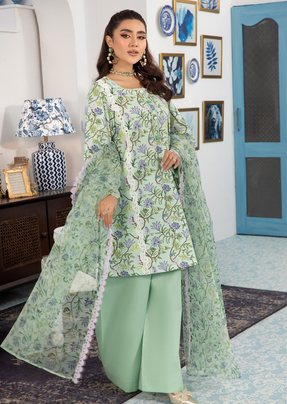 HSS-300 - Readymade Heeras Suit - Memsaab Online