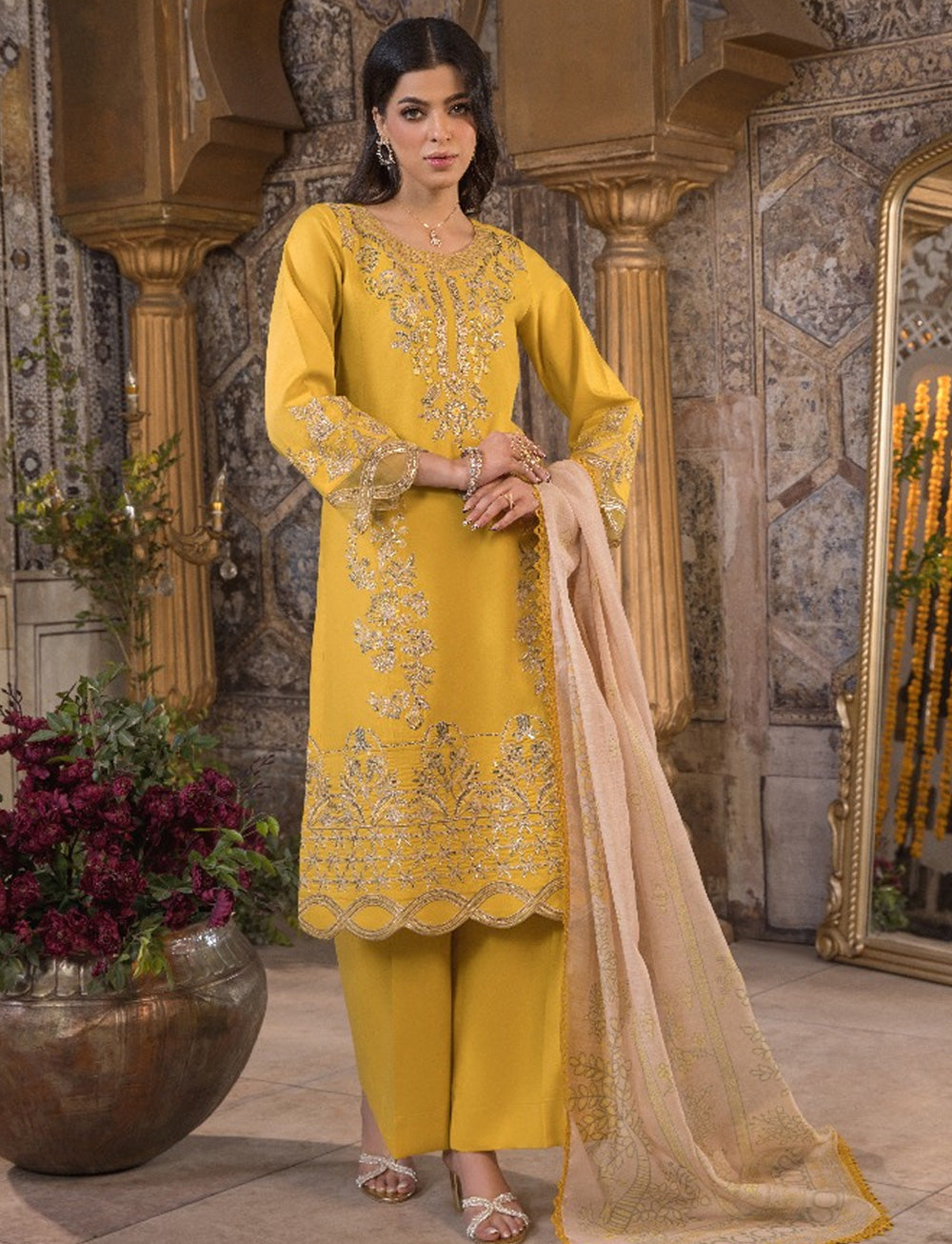 HSS-266 - Readymade Heeras Suit - Memsaab Online