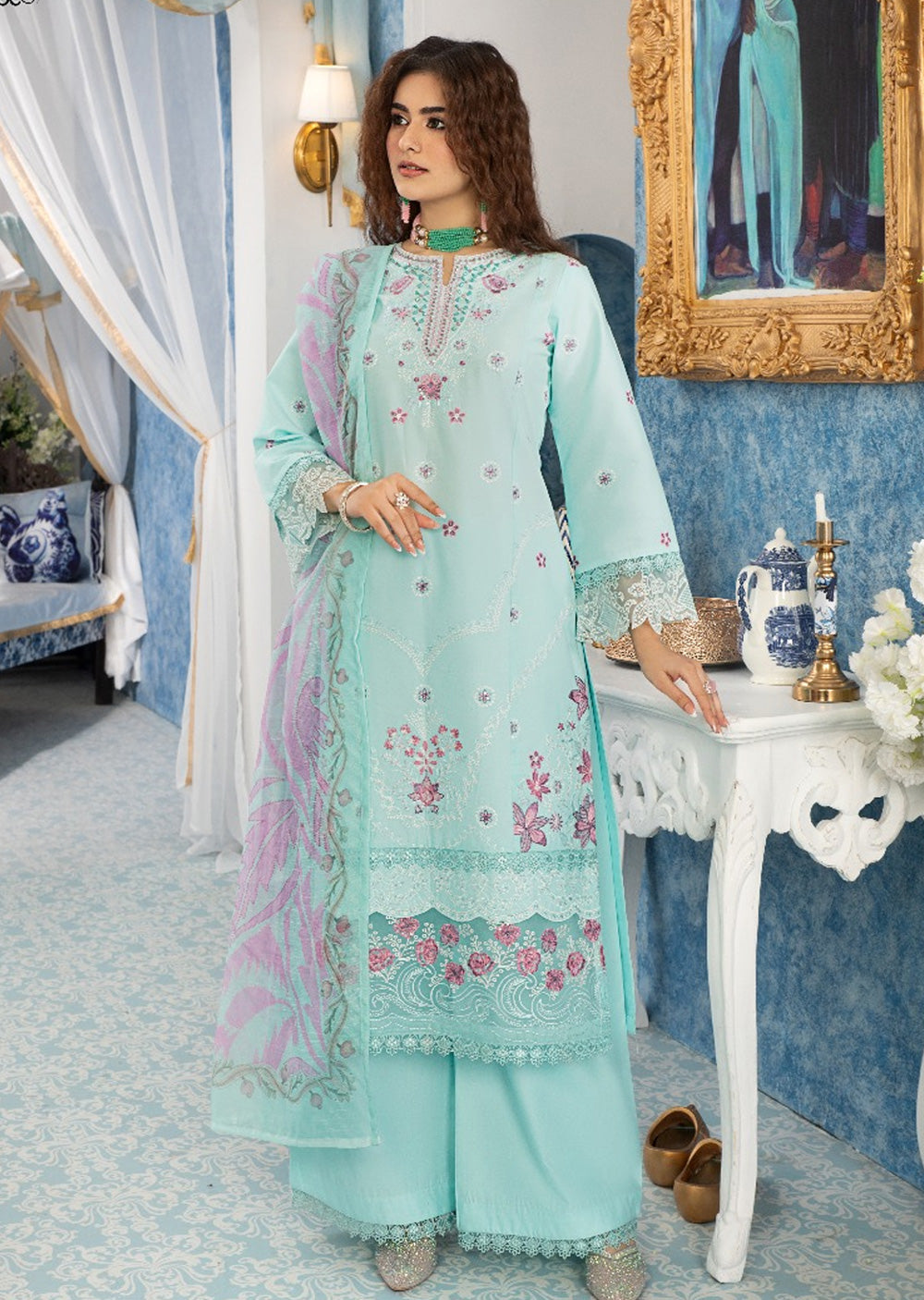 HSS-289 - Readymade Heeras Suit - Memsaab Online