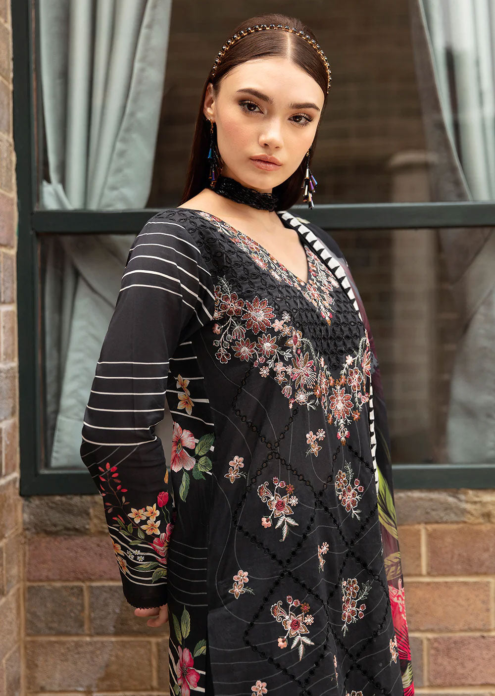 Y-903-R - Readymade - Riwayat by Ramsha Luxury Lawn Vol 09 - Memsaab Online