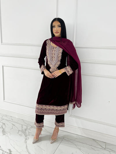 RGZ7112  Readymade Velvet Suit