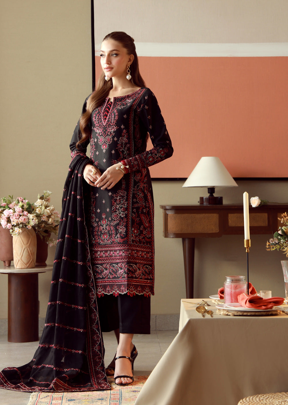 LNP-06 - Zhuri - Ready Made Gulaal Faina Lawn Collection 2025 - Memsaab Online