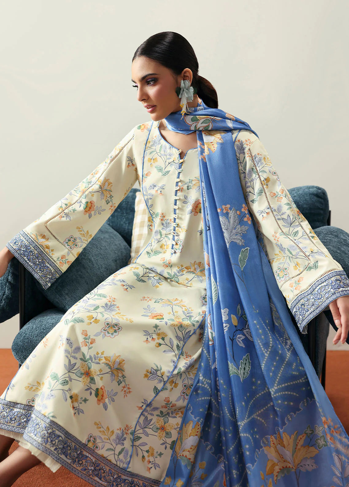 PL-03-ELARIS-ReadyMade Gulaal Collection 2025 - Memsaab Online