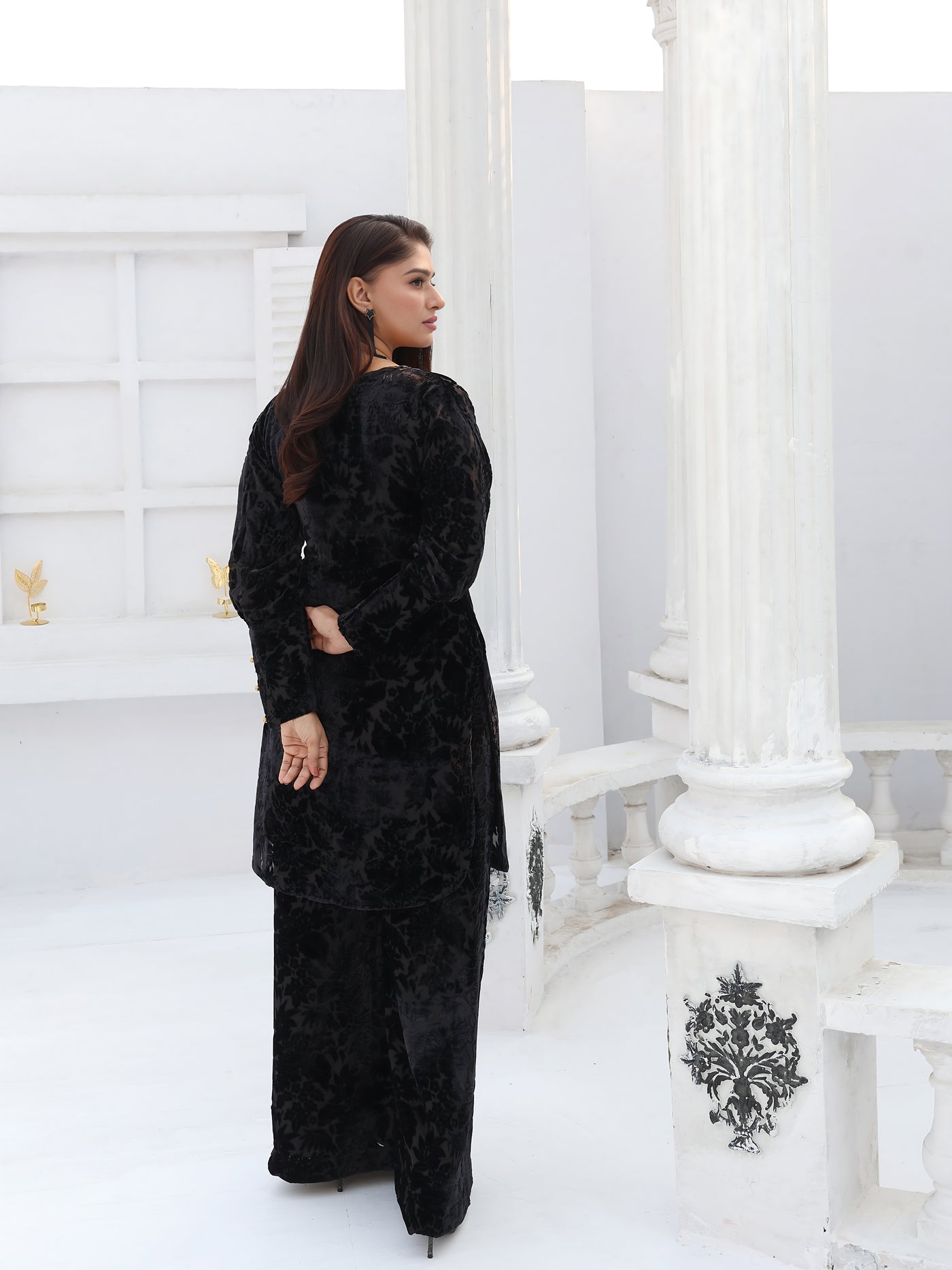 SFSH-10 - Readymade - LUXURY VELVET SUIT 2025 - Memsaab Online