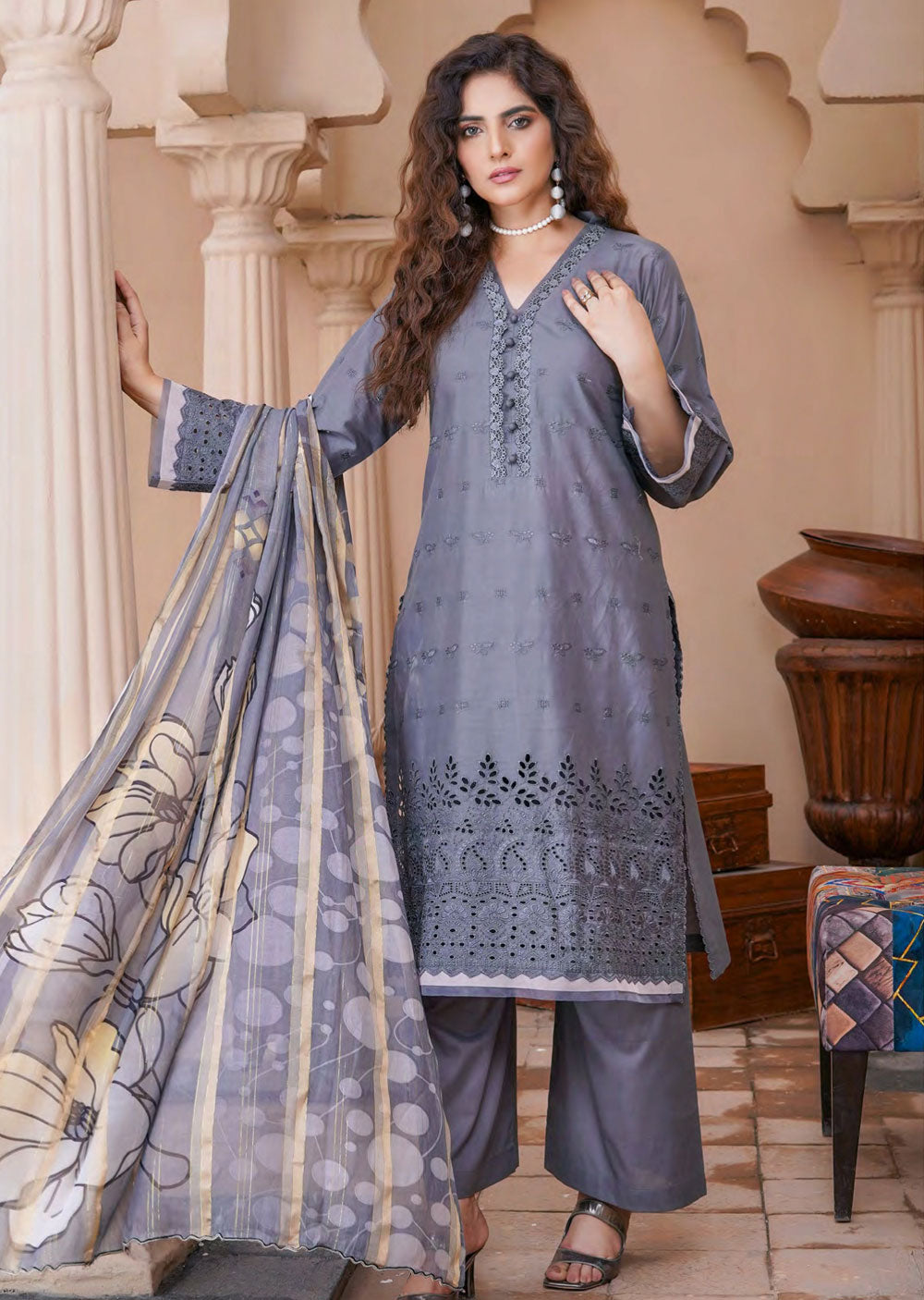 MNAR-03 - Readymade - Munira Lawn Collection 2024 - Memsaab Online