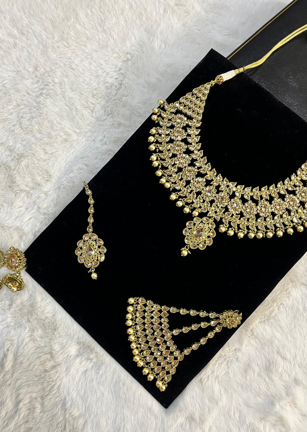 4639 Necklace Set Gold - Memsaab Online