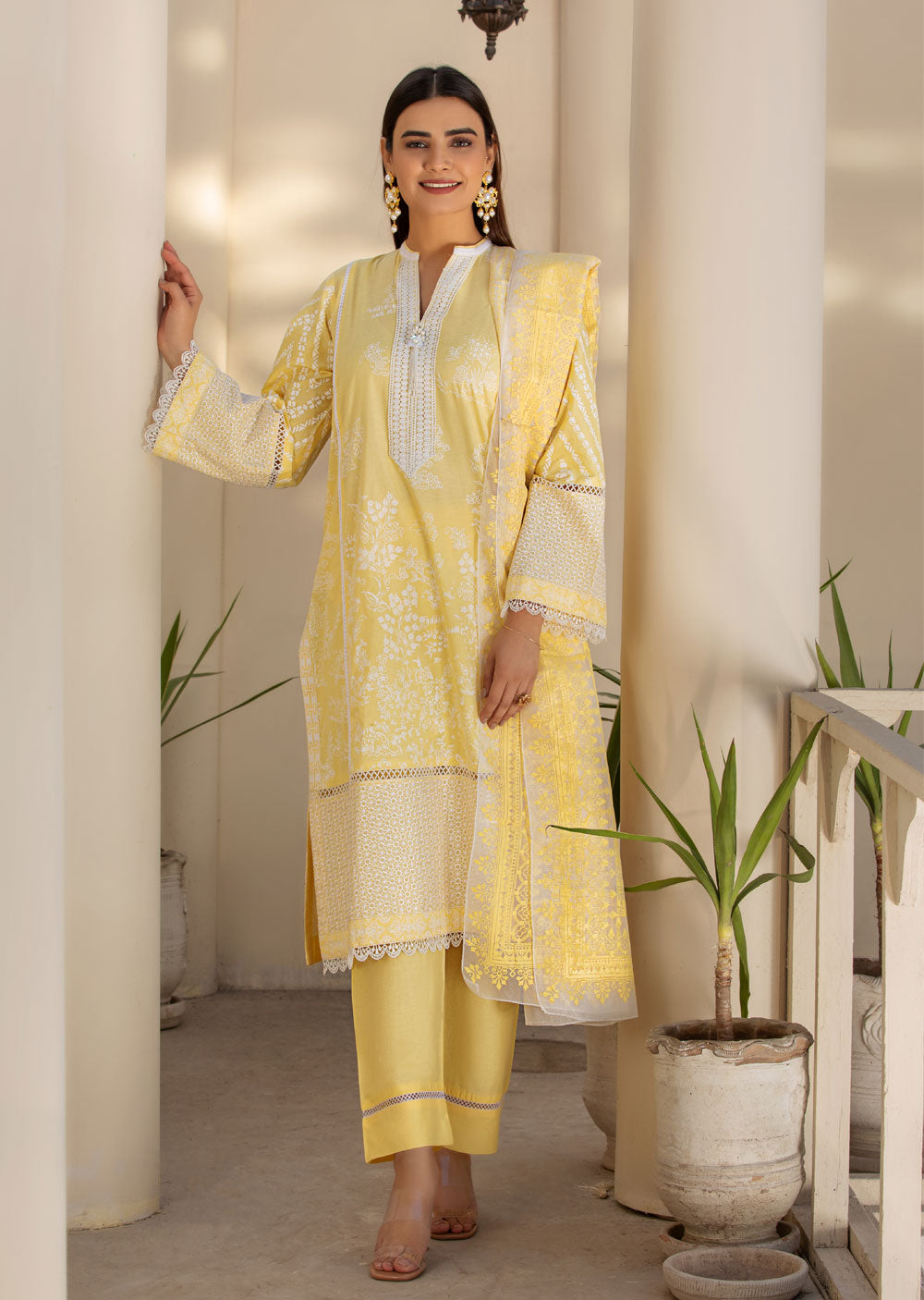 HSS-123 - Readymade Heeras Suit - Memsaab Online