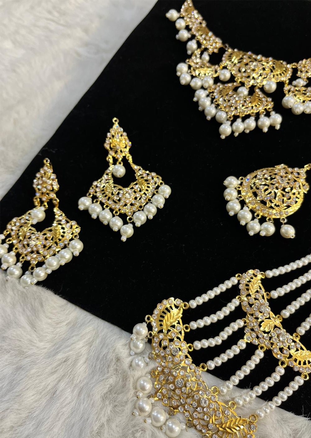 JBM31 Gold Silver with white Pearl choker Set - Memsaab Online