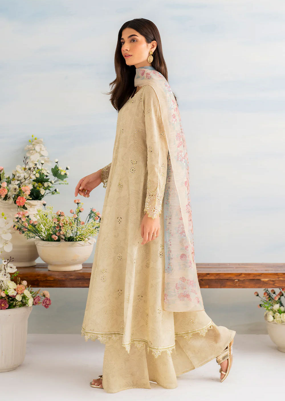 IGL-03-R - Readymade - Guzel Lawn Collection by Iznik 2024 - Memsaab Online