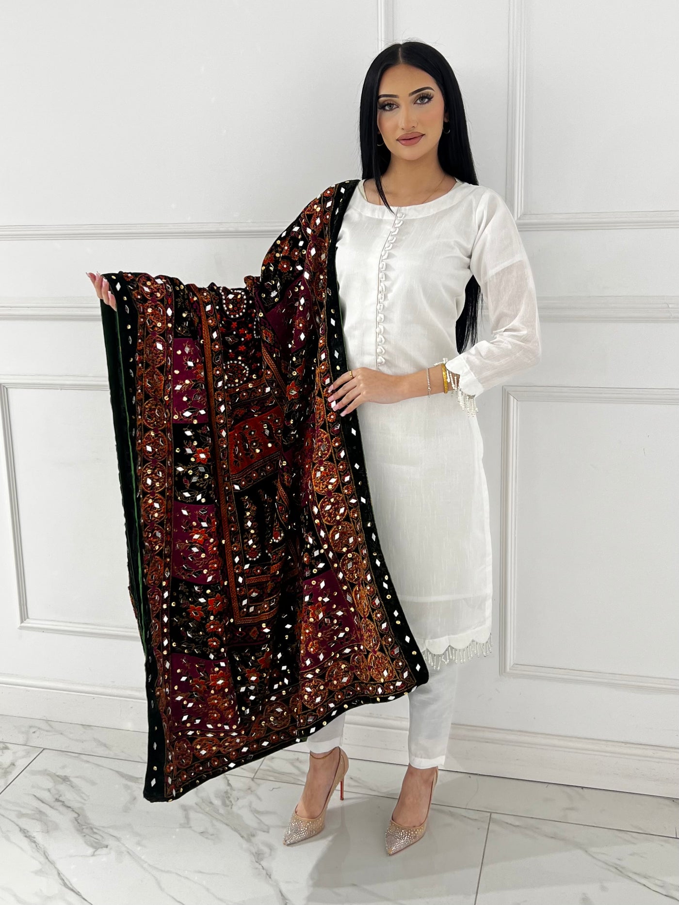 RBY-133- New Luxury Velvet Shawl 2025