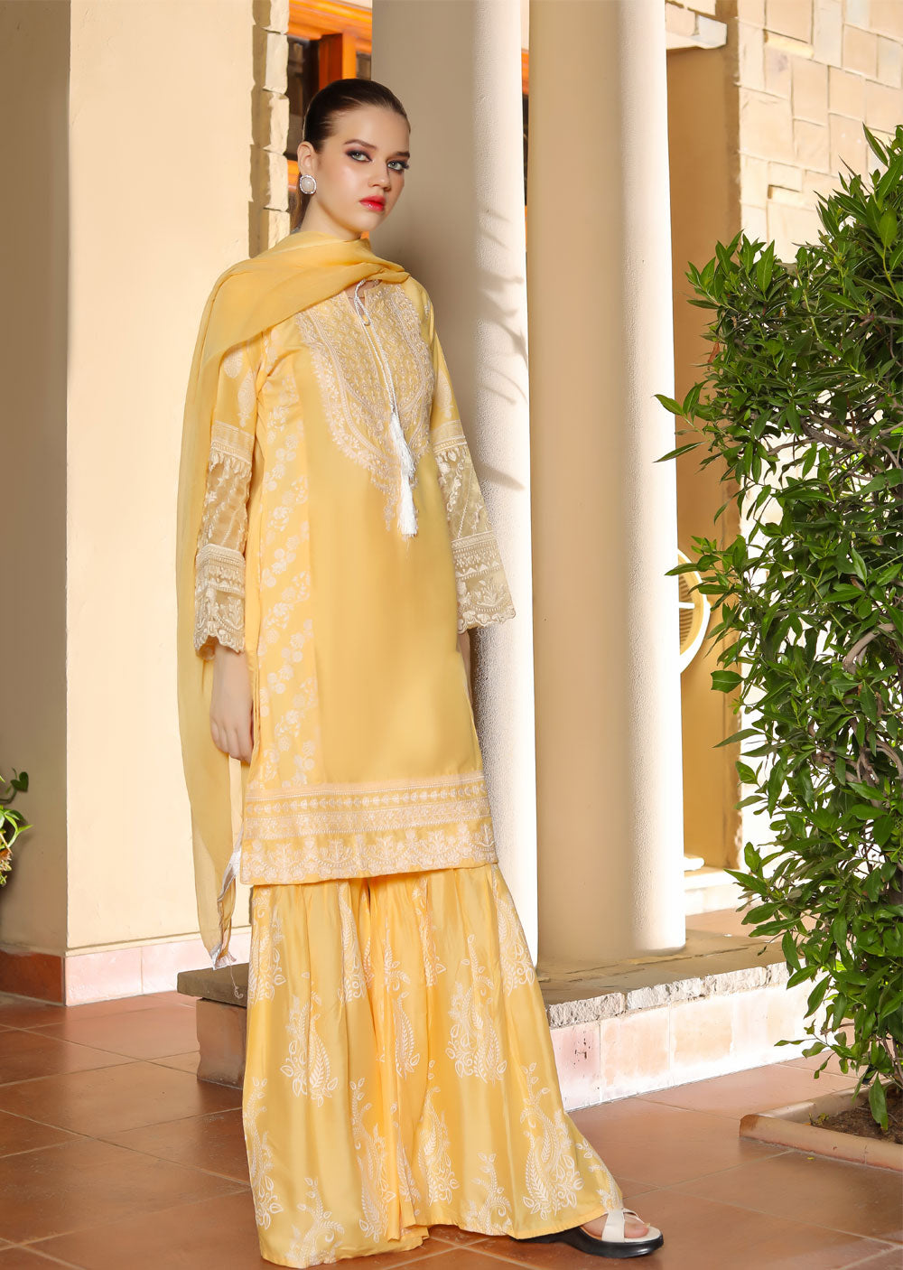 HK181 Bekhud Readymade Yellow Linen Mother & Daughter Suit - Memsaab Online