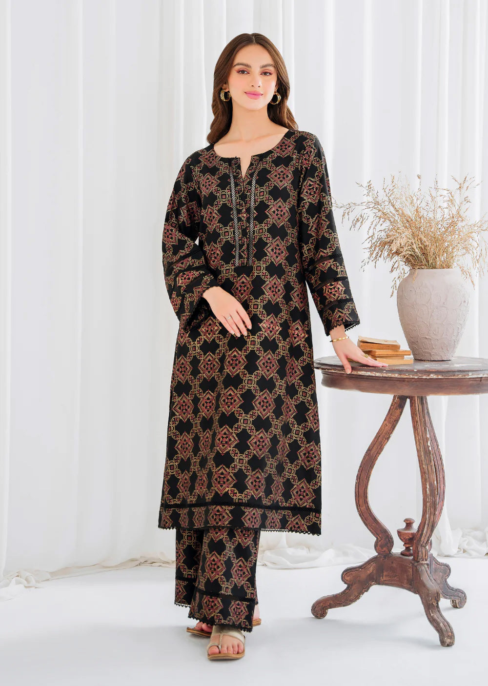 Arooshi - Readymade 3 Piece Garnet Suit - Memsaab Online