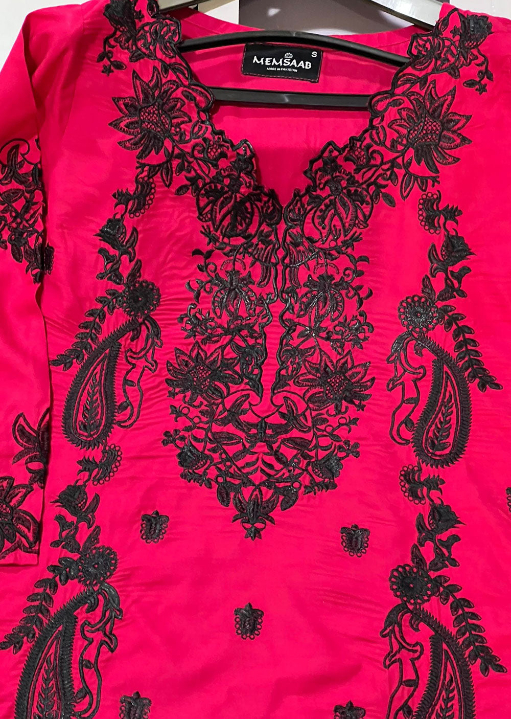 HK246 Rainma - Hot Pink Readymade Linen Suit - Memsaab Online