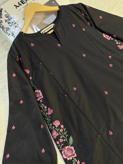 IFE-UE-477-Iznik Printed Lawn Edition 2025 - Memsaab Online