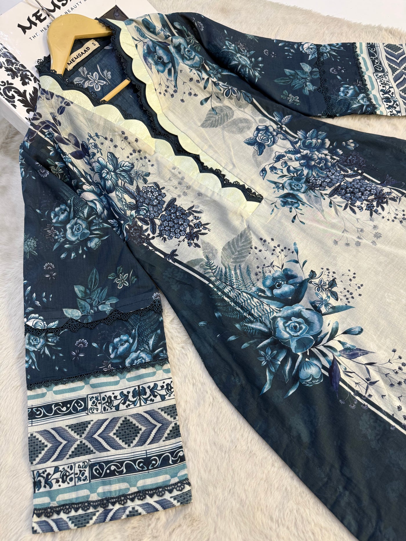 ELFECD-07-A-Floreya-Readymade-Elaf Prints Collection 2025 - Memsaab Online