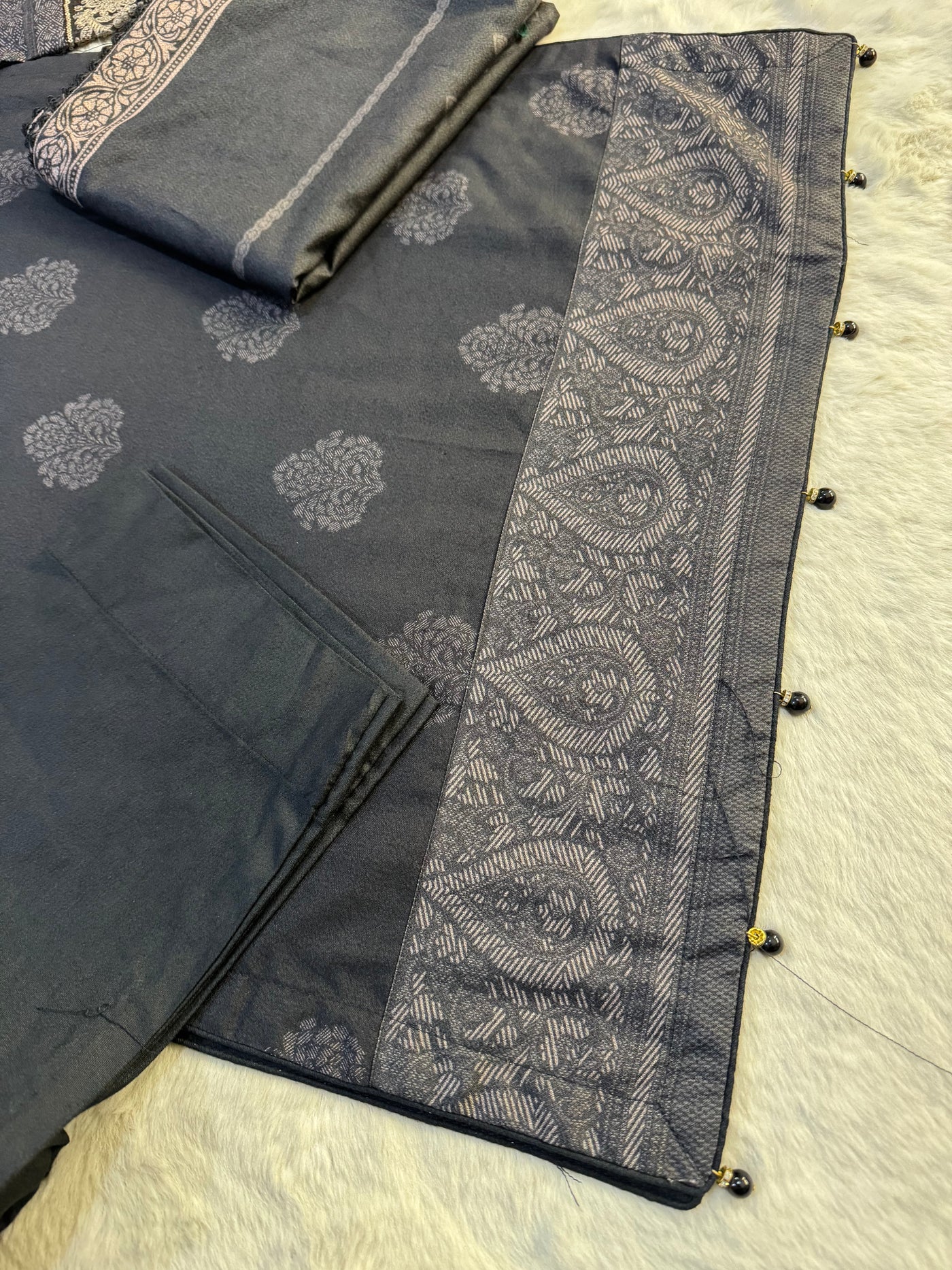 SN27 - Readymade - 3 Piece Dhanak Outfit