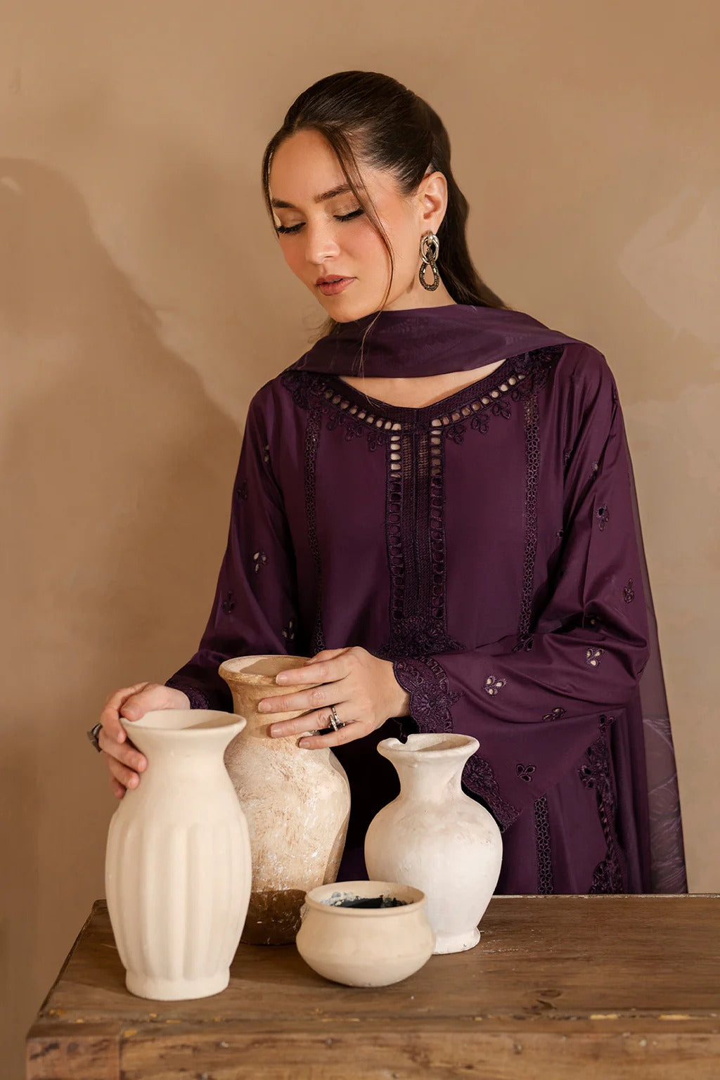 IFE-UE-467-Iznik Printed Lawn Edition 2025 - Memsaab Online