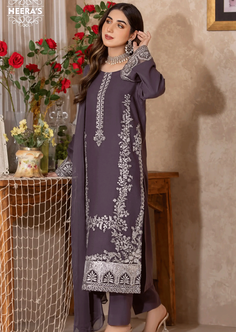 HSS-163 - Readymade - Classic Dhanak Delight Embroidered Suit by Heeras - Memsaab Online