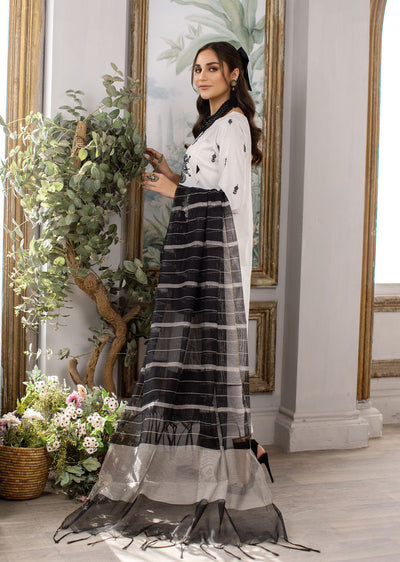 MDM-72 - Readymade - Embroidered Cotton Suit - Memsaab Online