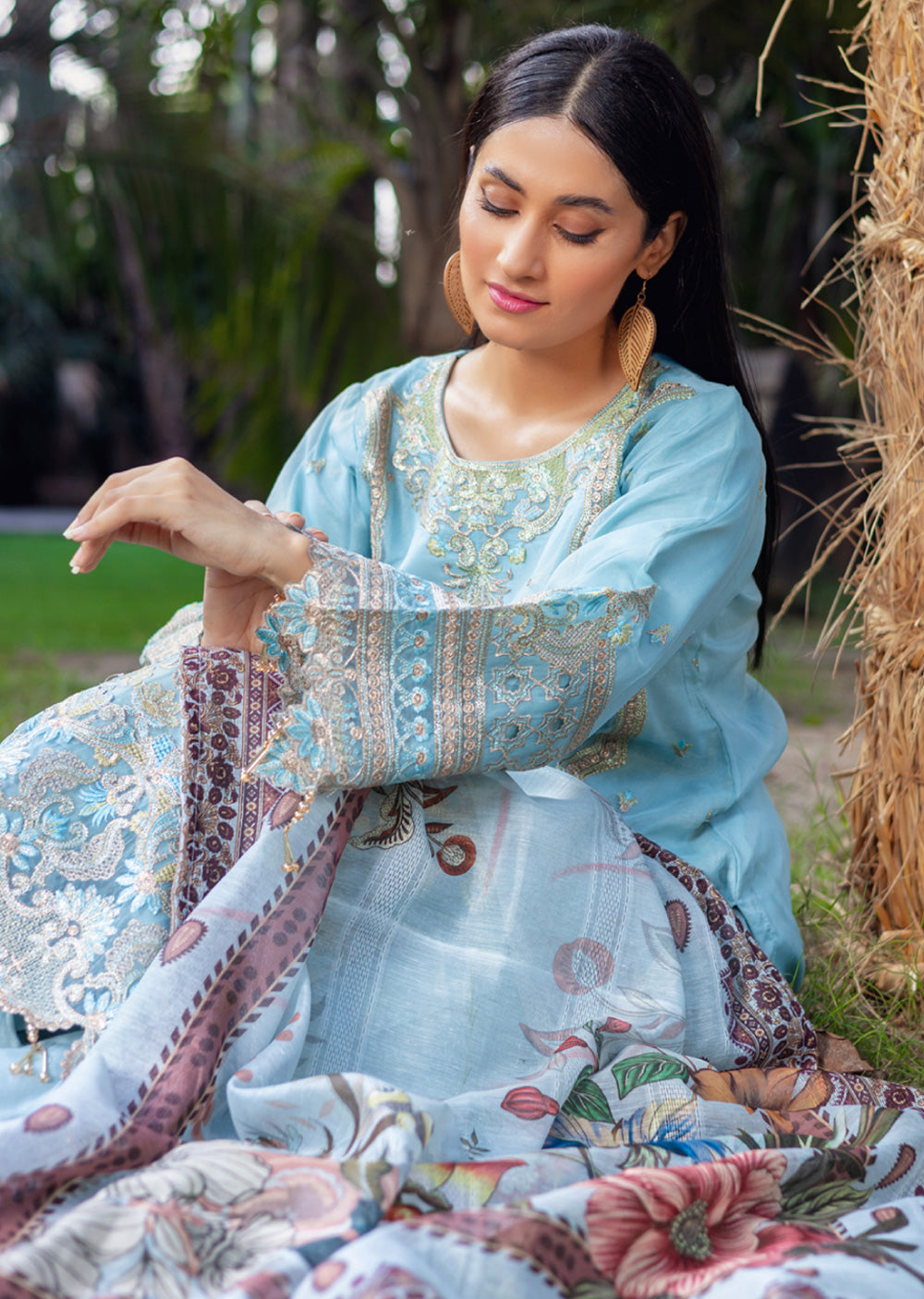 RYJ-04 - Readymade - Rangz Organza Embroidered Suit 2025 - Memsaab Online