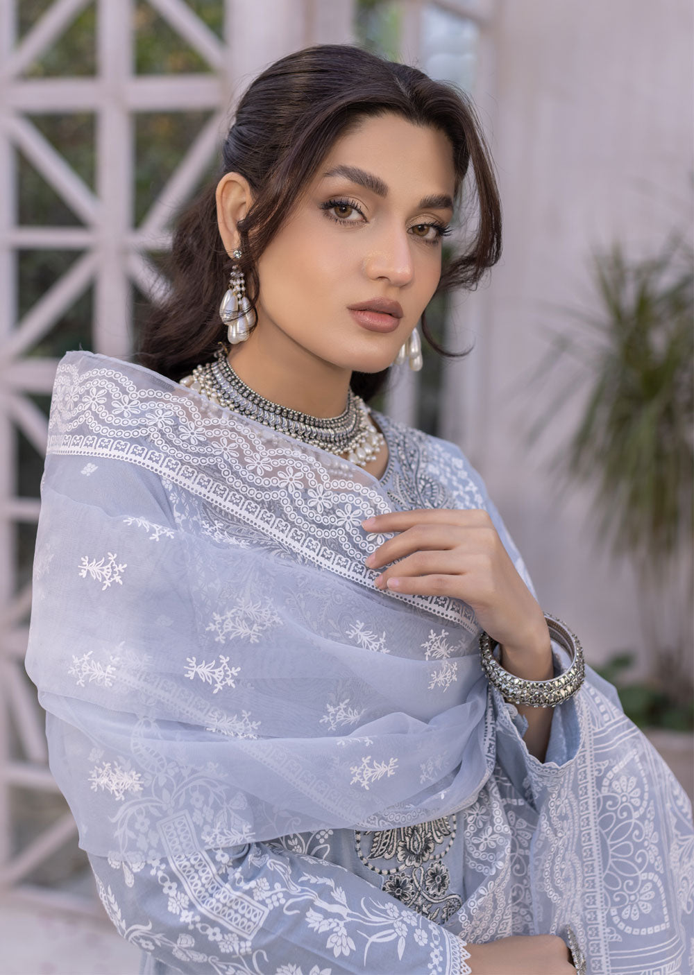 MDM-64 - Readymade - Embroidered Cotton Suit - Memsaab Online