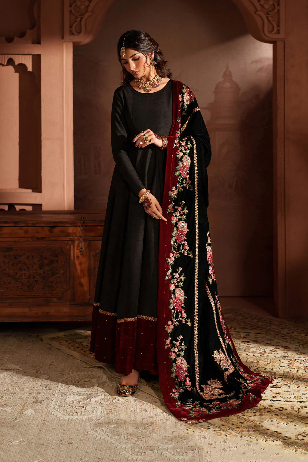 IV-59 Readymade Iznik Embroidered Velvet Edition 2025 - Memsaab Online