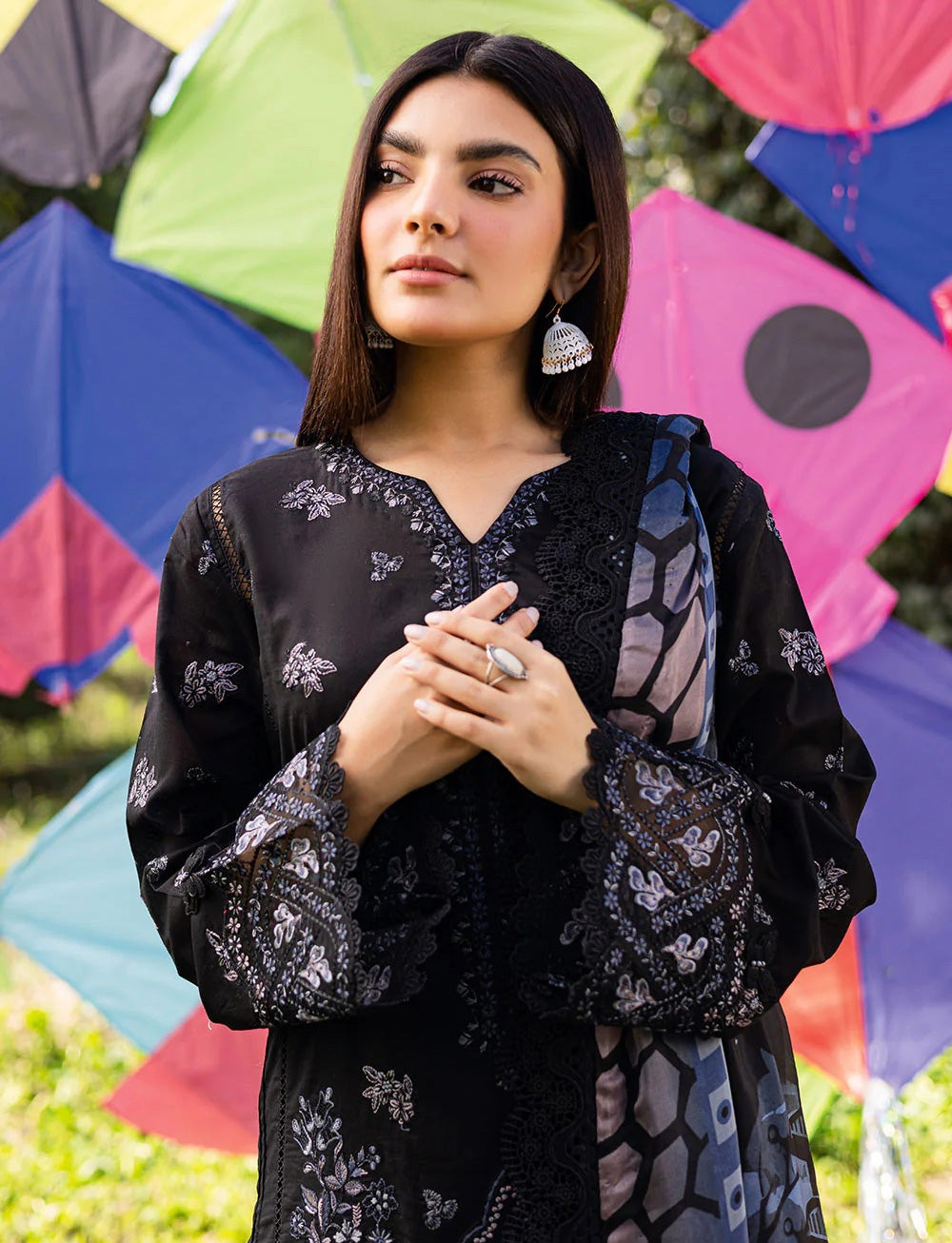 Y-917 - Ready Made - Riwayat by Ramsha Luxury Lawn Vol 12 - Memsaab Online