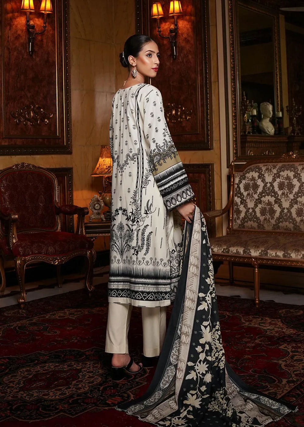 MS-TR-05 - Readymade - Munira Khubsurat Dhanak Collection 2024 - Memsaab Online