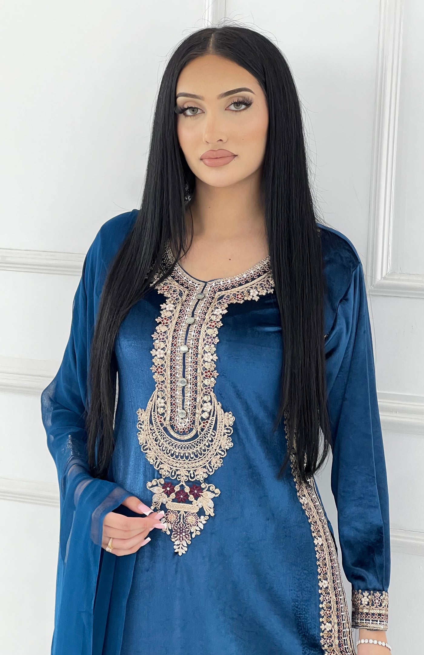 BPH-204 - Readymade Velvet Suit - Memsaab Online