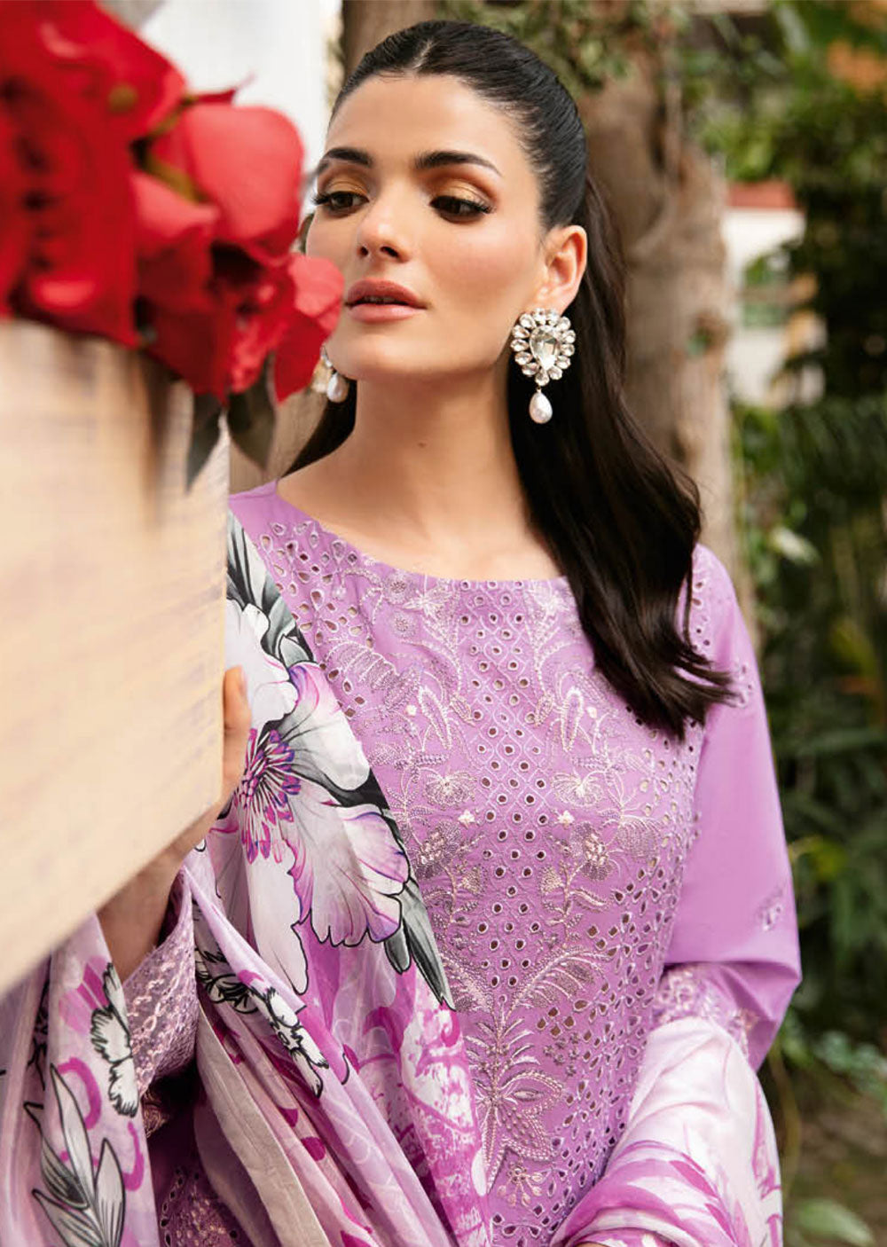 Z-905-R - Readymade - Ramsha Andaaz Luxury Lawn Vol 9 2024 - Memsaab Online