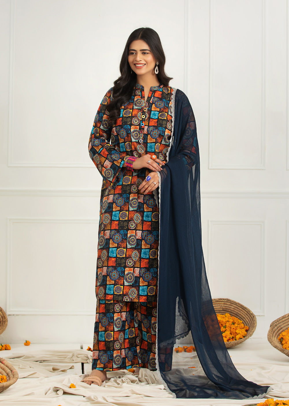 HSS-206 - Readymade Heeras linen Suit - Memsaab Online