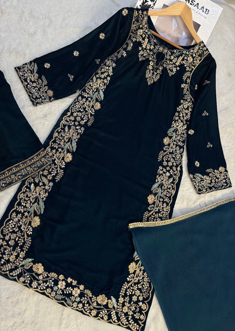 BPH-205 - Readymade Velvet Suit - Memsaab Online