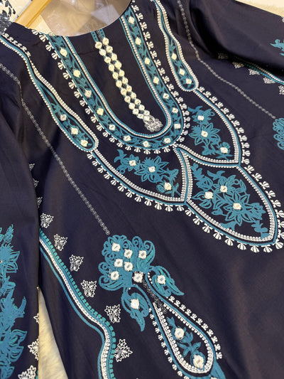 HSS-1120 - Readymade Heeras Suit - Memsaab Online