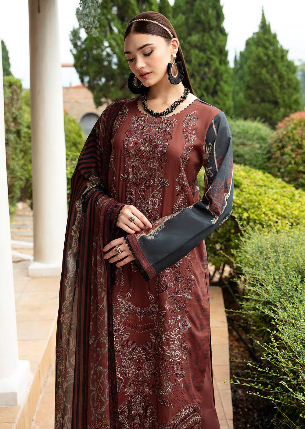 Y-906-R - Readymade - Riwayat by Ramsha Luxury Lawn Vol 09 - Memsaab Online