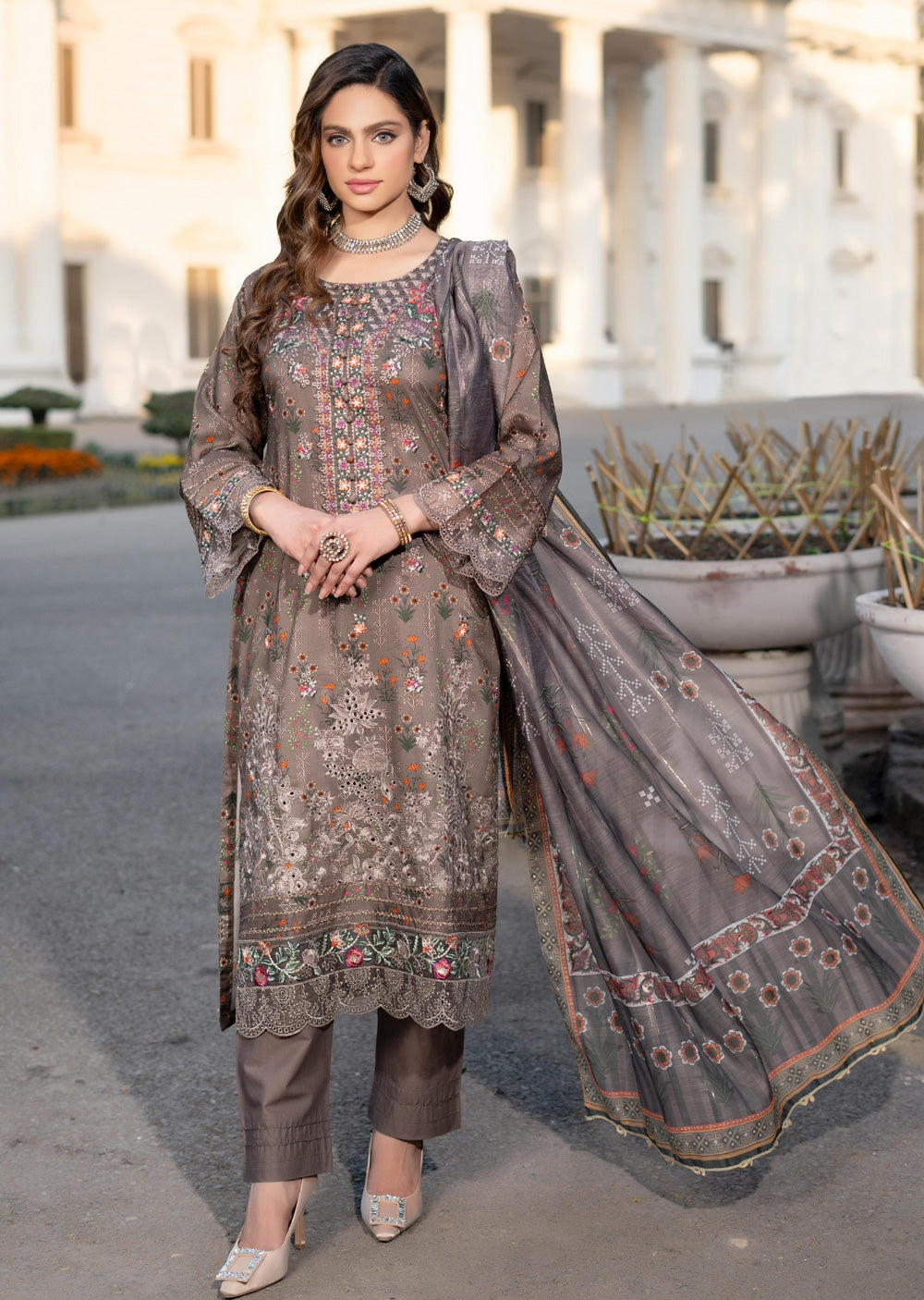 MNMR-06-R- Readymade - Munira Winter Collection 2025 - Memsaab Online