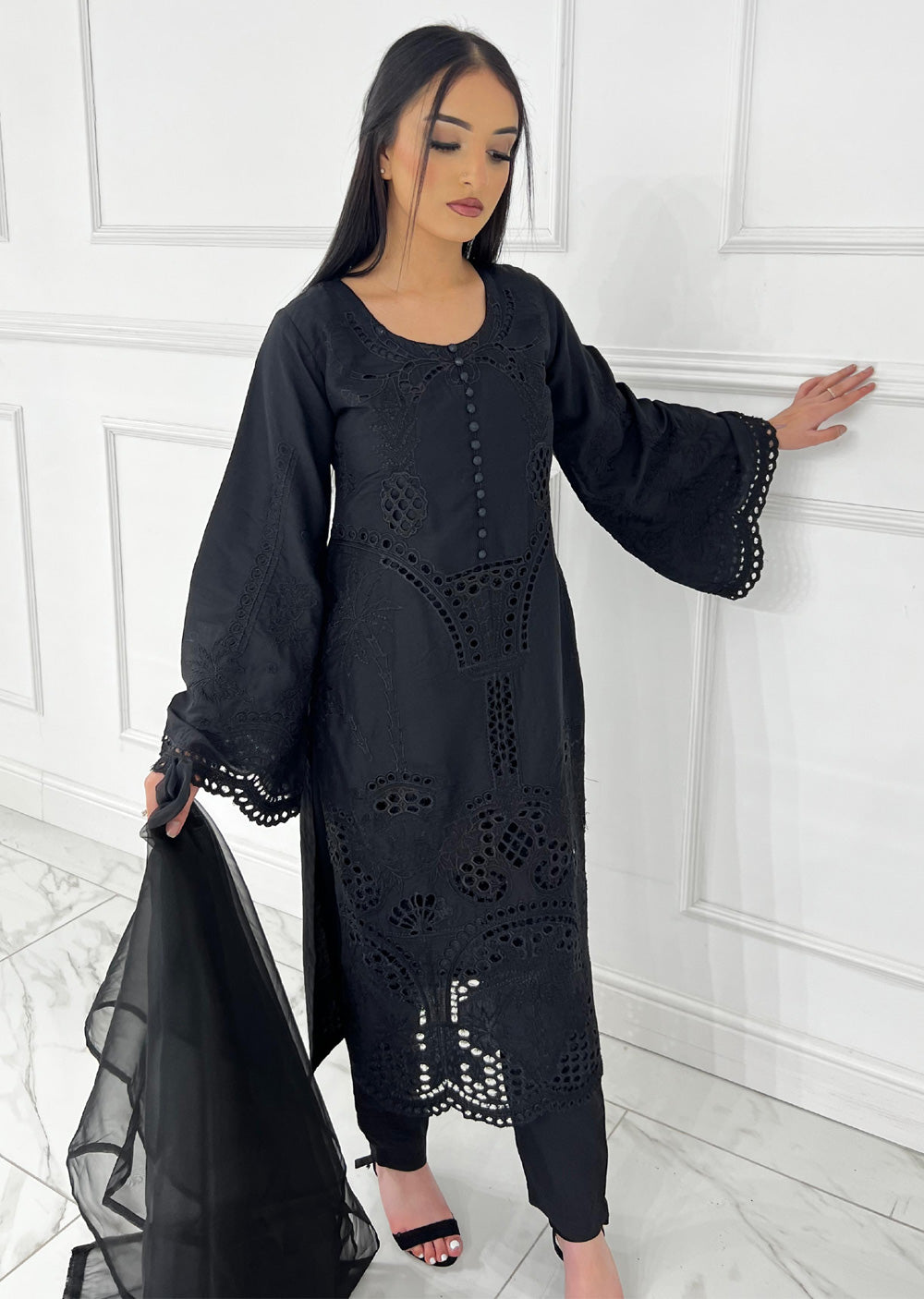 HK294 - Black - Readymade HK Outfit - Memsaab Online