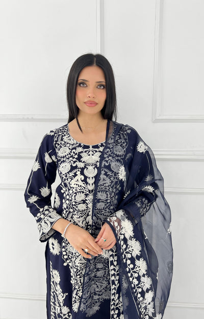 HK300 Readymade - Mother & Daughter Linen Outfit 2025 - Memsaab Online