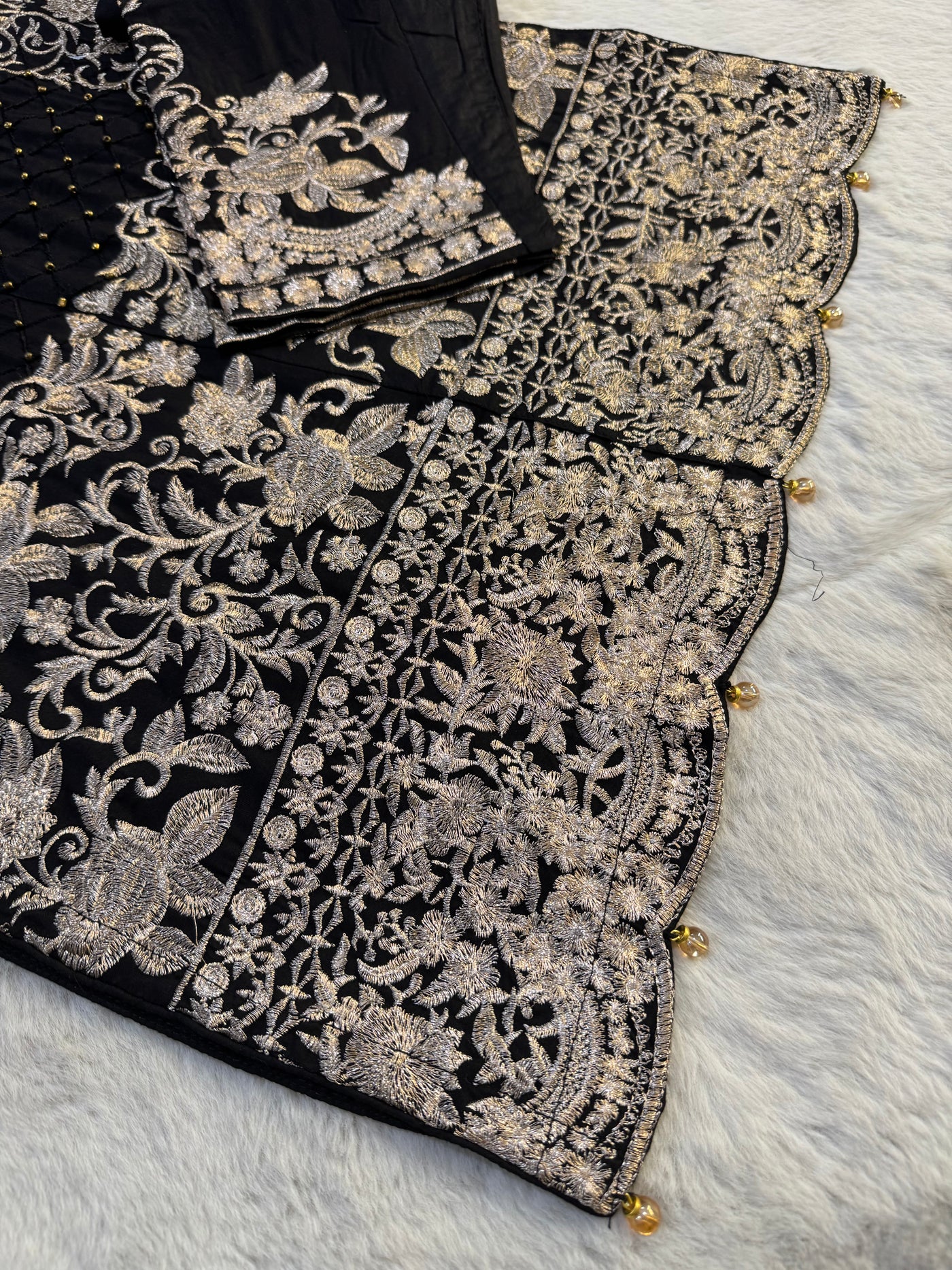 HK36 - Linen Embroidered Suit - Memsaab Online