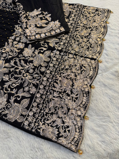 HK36 - Linen Embroidered Suit - Memsaab Online