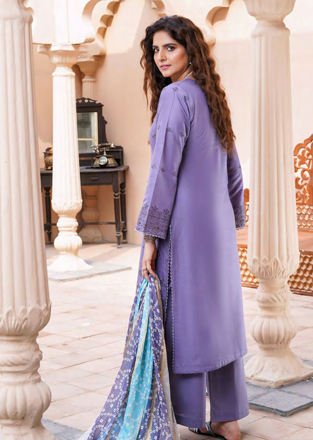 MNAR-07 - Readymade - Munira Lawn Collection 2024 - Memsaab Online