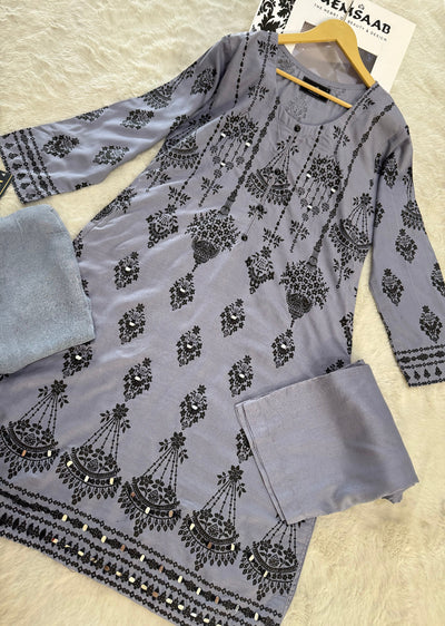 HK72 Grandeaur Readymade Linen Suit - Memsaab Online