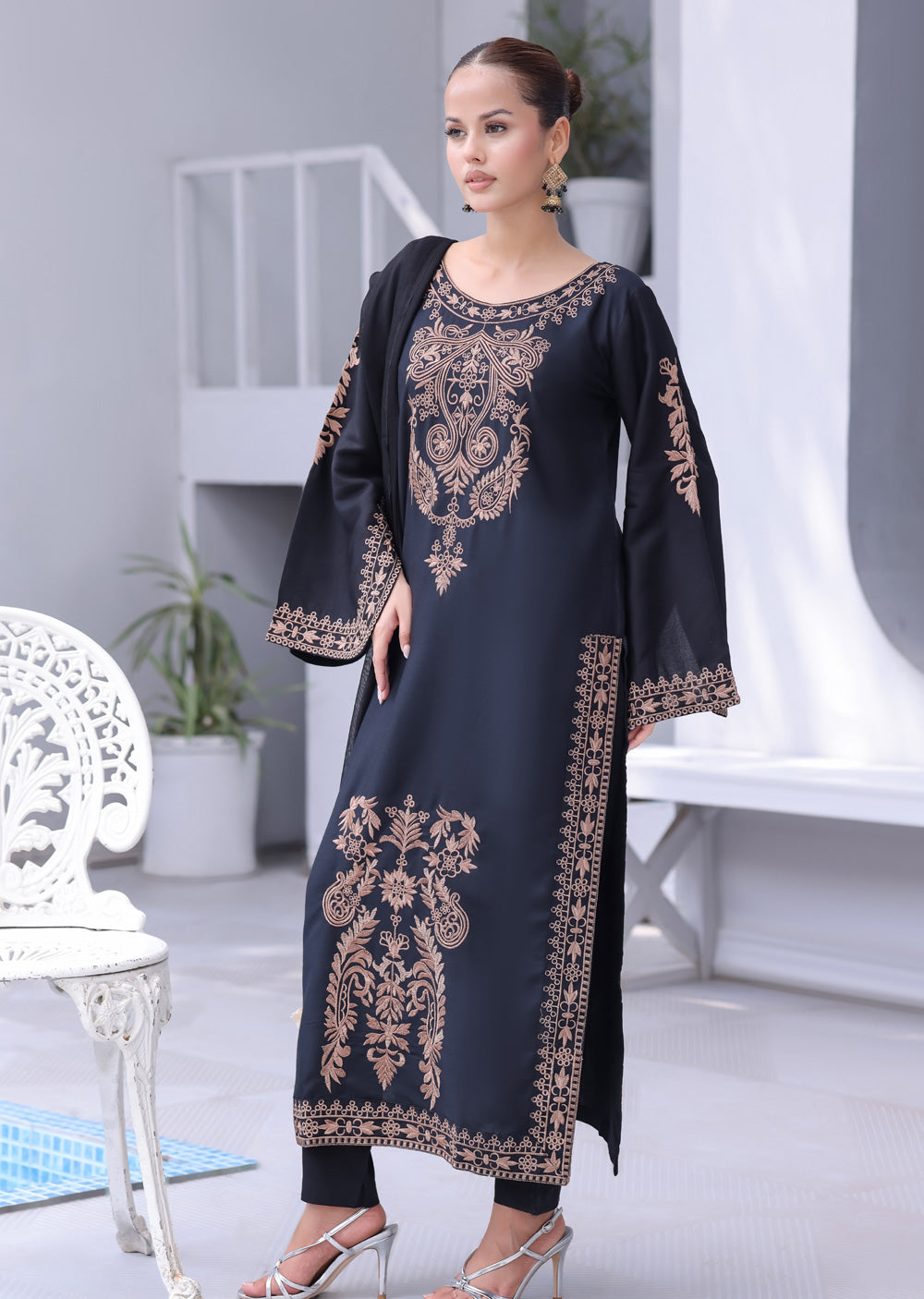 HK331 - Readymade Linen Outfit 2025 - Memsaab Online