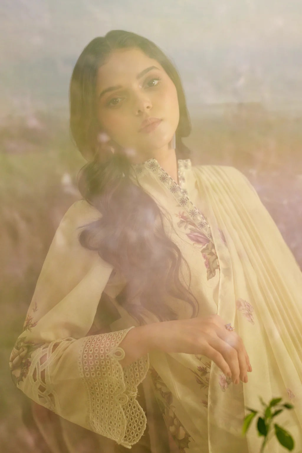 IFE-UE-459-Iznik Printed Lawn Edition 2025 - Memsaab Online