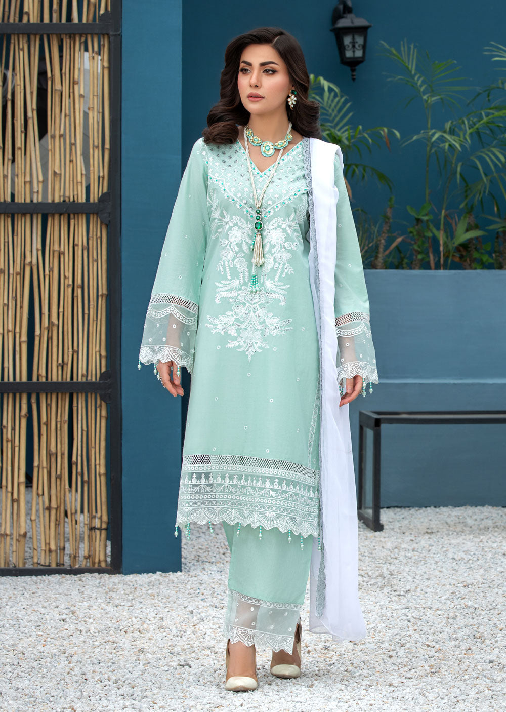 HSS-127 - Readymade Heeras Suit - Memsaab Online